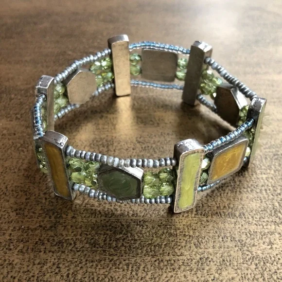 Enamel and bead bracelet in shades of sage green and gold with tiny silver beads - Picture 3 of 7